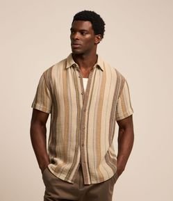 Camisa Regular em Algodão com Textura Listrada