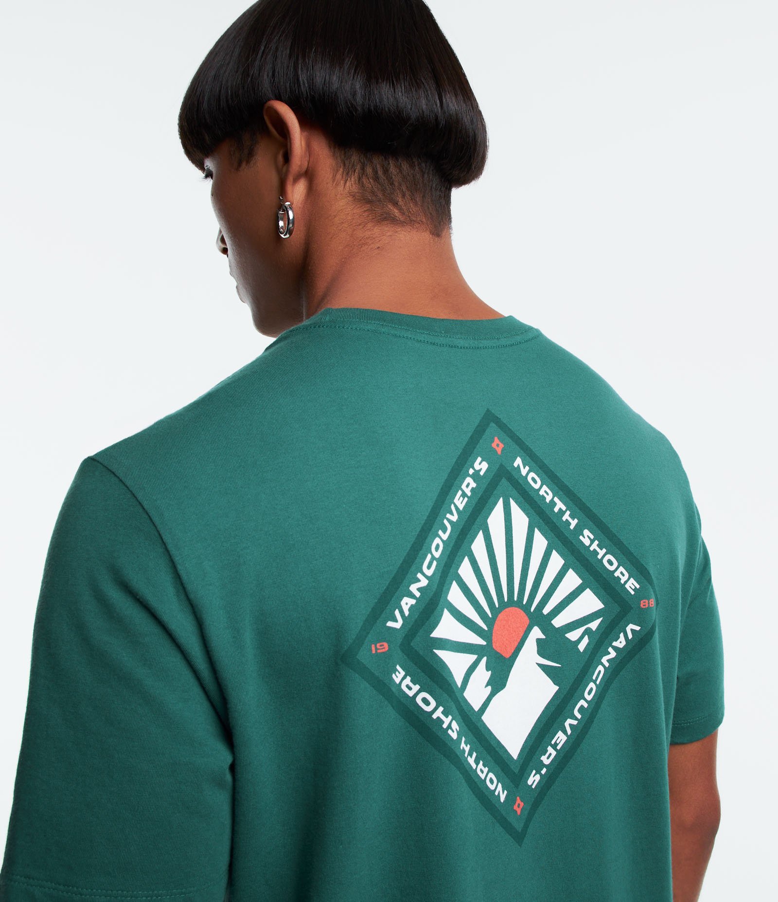 Camiseta Comfort em Algodão Estampa Vancouver Verde 3