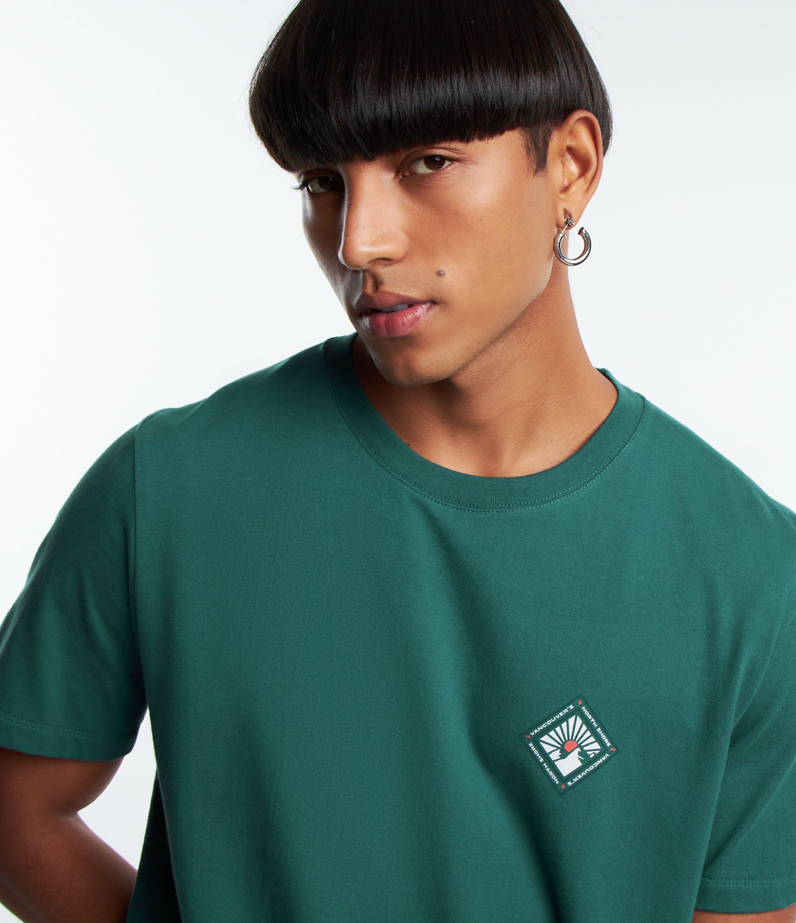 Camiseta Comfort em Algodão Estampa Vancouver Verde 4
