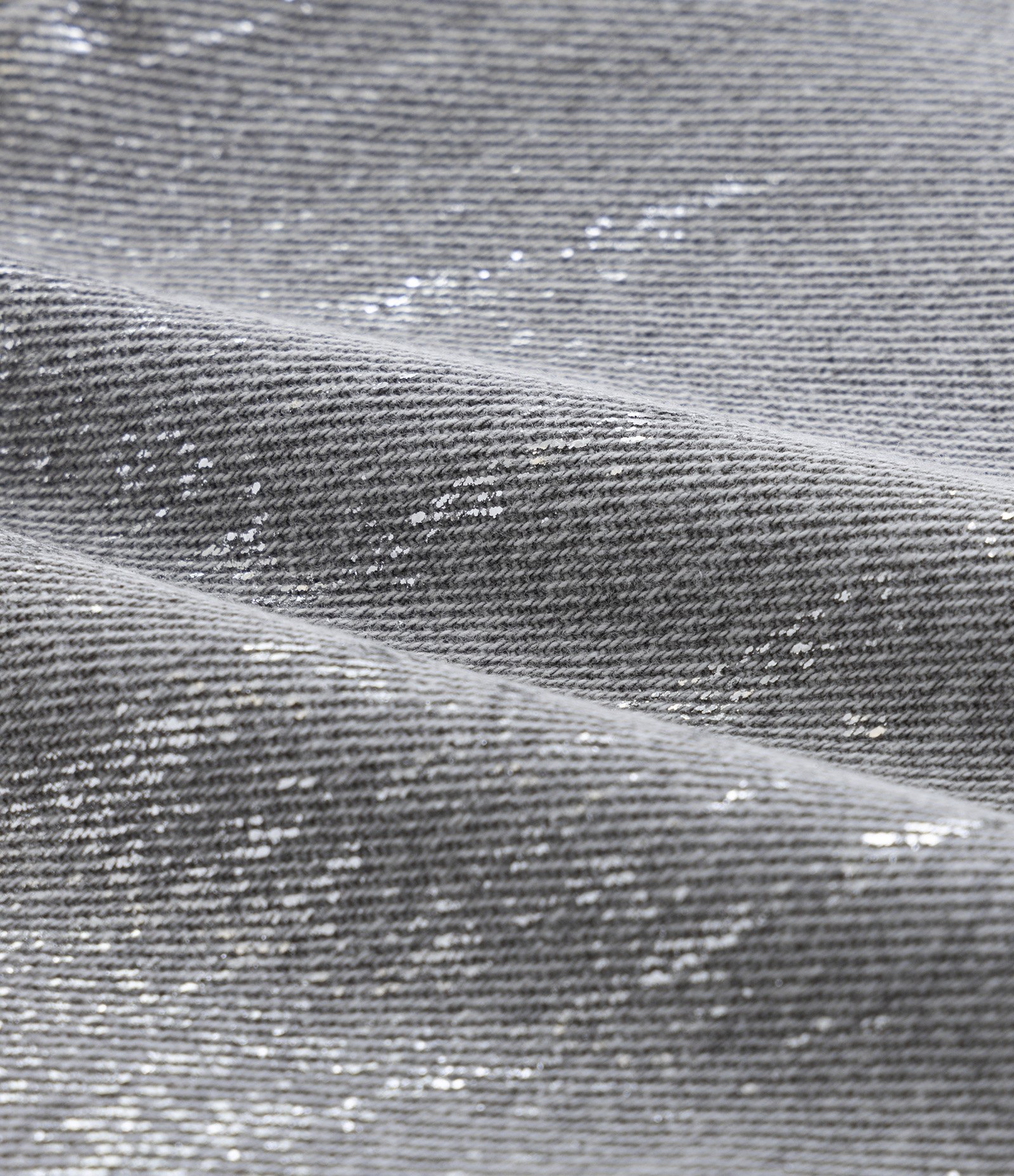 Calça Reta Infantil em Jeans com Foil na Barra - Tam 5 a 14 Anos Cinza 3