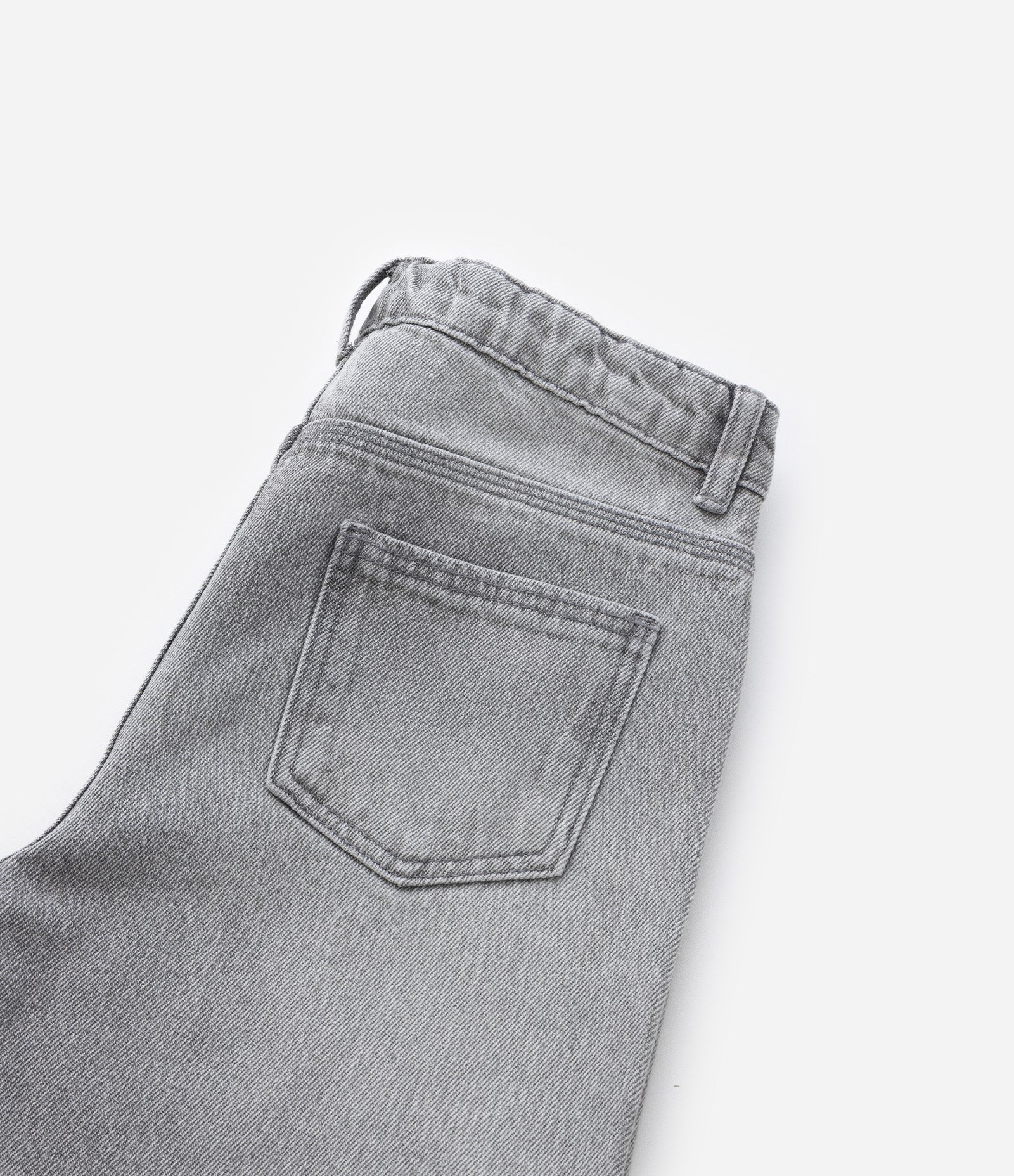 Calça Reta Infantil em Jeans com Foil na Barra - Tam 5 a 14 Anos Cinza 6