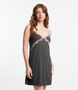 Camisola Curta em Viscolycra com Detalhe em Renda