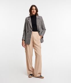 Calça Reta em Alfaiataria com Bolsos Cargo