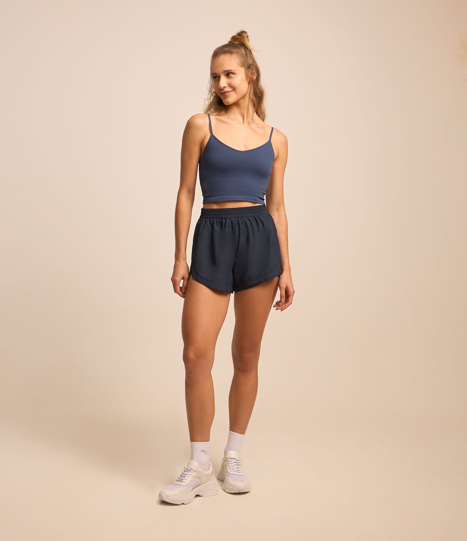 Top Esportivo sem Costura com Textura Canelada Azul Escuro 3