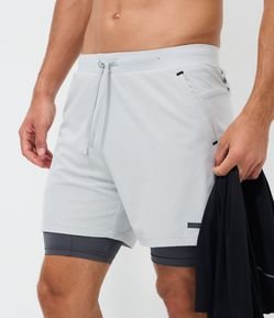 Bermuda Esportiva Corrida com Short de Compressão