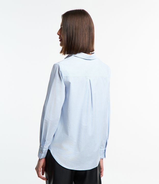 Camisa Básica em Tricoline com Estampa Listrada em Fio Tinto Azul/ Branco 4