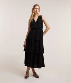 Vestido Midi com Transpasse no Decote e Babados na Saia