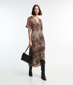 Vestido Midi em Viscose com Estampa de Onça