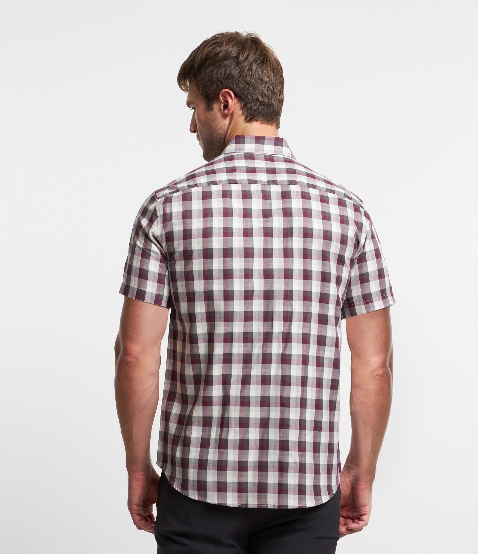 Camisa em Tricoline Mercerizado com Estampa Xadrez Vermelho/ Cinza 4
