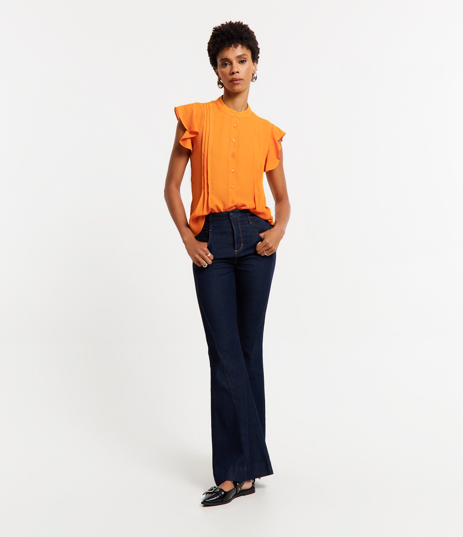 Camisa Sem Manga em Crepe com Babados e Pregas Laranja 2
