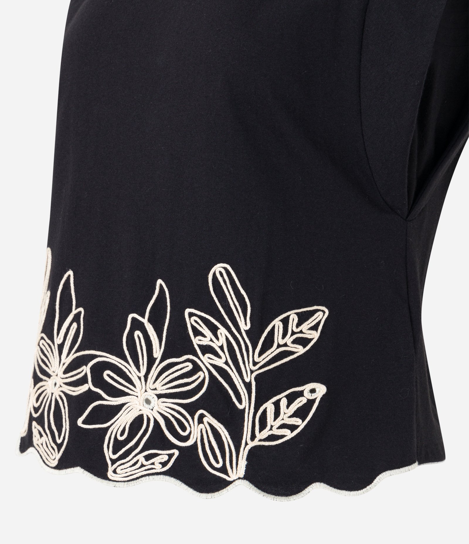 Blusa sem Manga em Algodão com Bordado Floral na Barra Preto 7