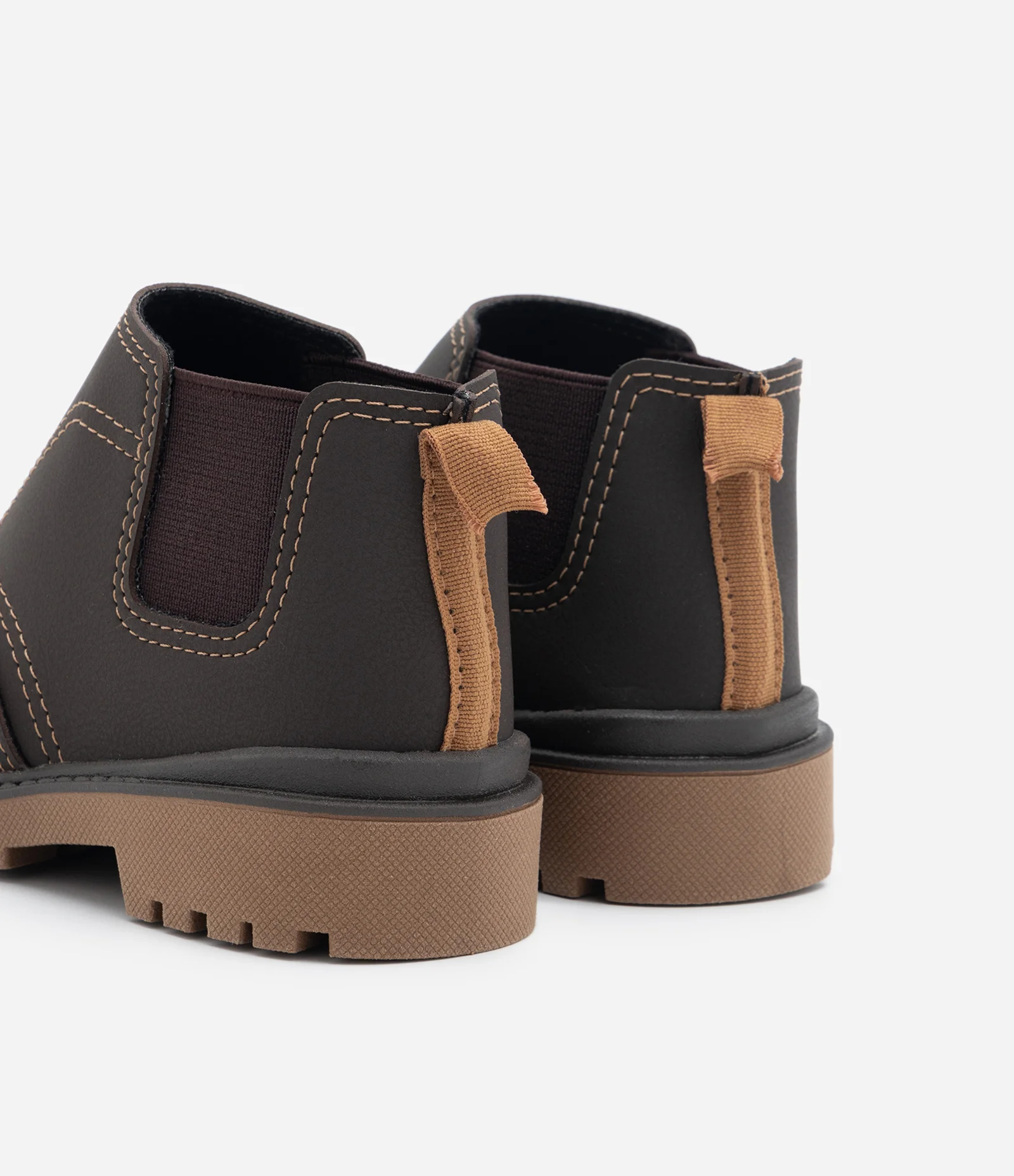 Bota Chelsea Infantil com Sola Tratoradinha - Tam 20 ao 26 Marrom 2