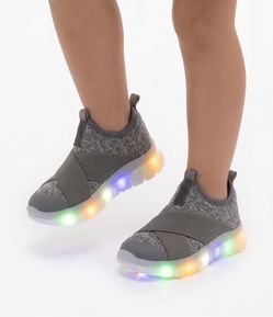 Tênis Infantil Calce Fácil com Recortes e Sola LED - Tam 20 ao 27