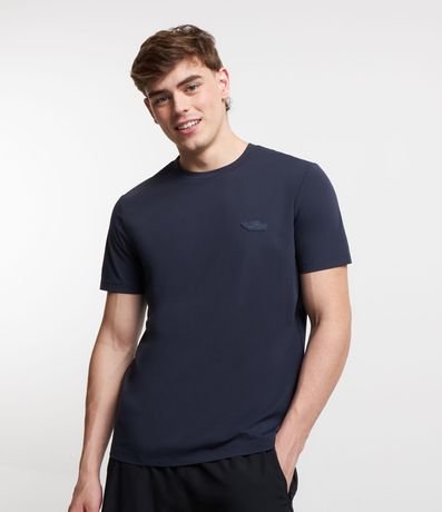 Camiseta Esportiva Dry Fit com Patch no Peito Menor preço em Camiseta Esportiva Dry Fit com Patch no Peito