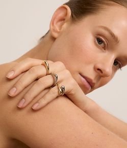 Kit 03 Anéis Médios com Banho Misto