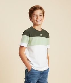 Camiseta Infantil com Estampa California e Recortes Texturizados - Tam 5 a 14 Anos