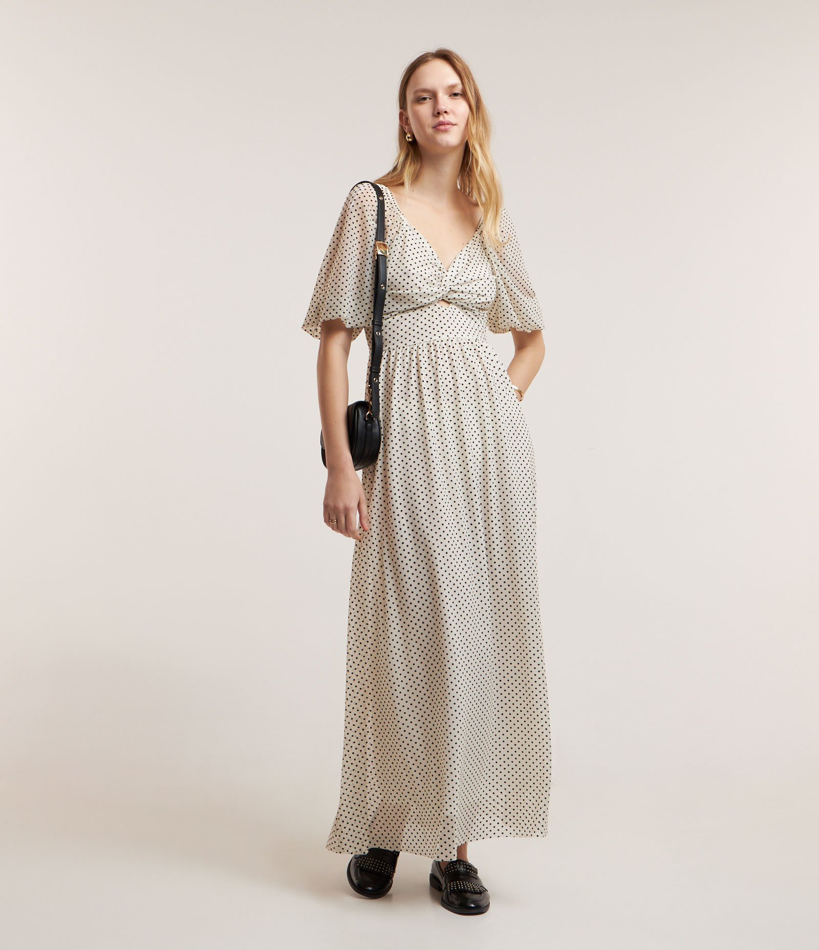 Vestido Midi Manga 3/4 em Tule com Franzido no Decote V Off White 1