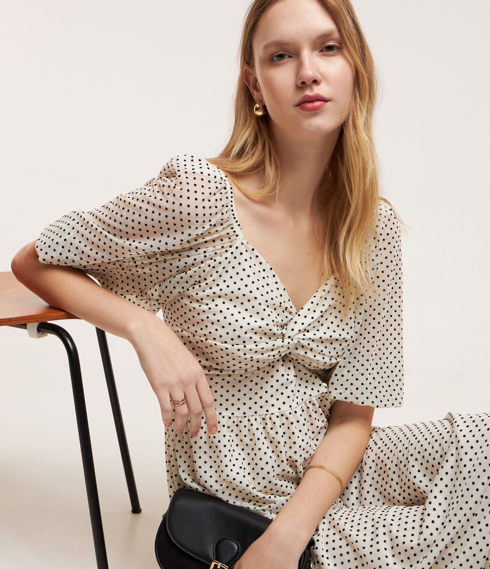 Vestido Midi Manga 3/4 em Tule com Franzido no Decote V Off White 2