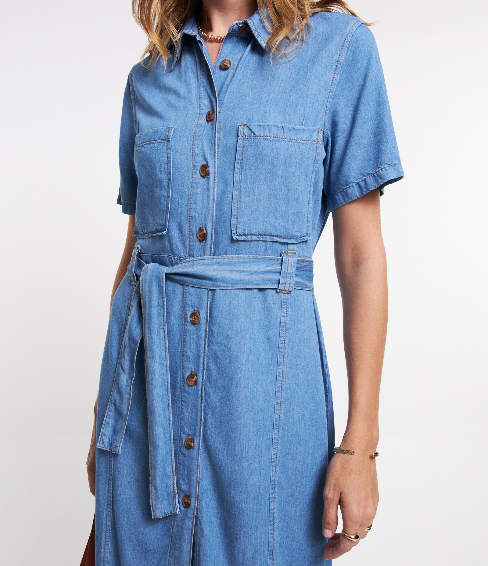 Vestido Midi em Jeans com Botões e Amarração Azul 3