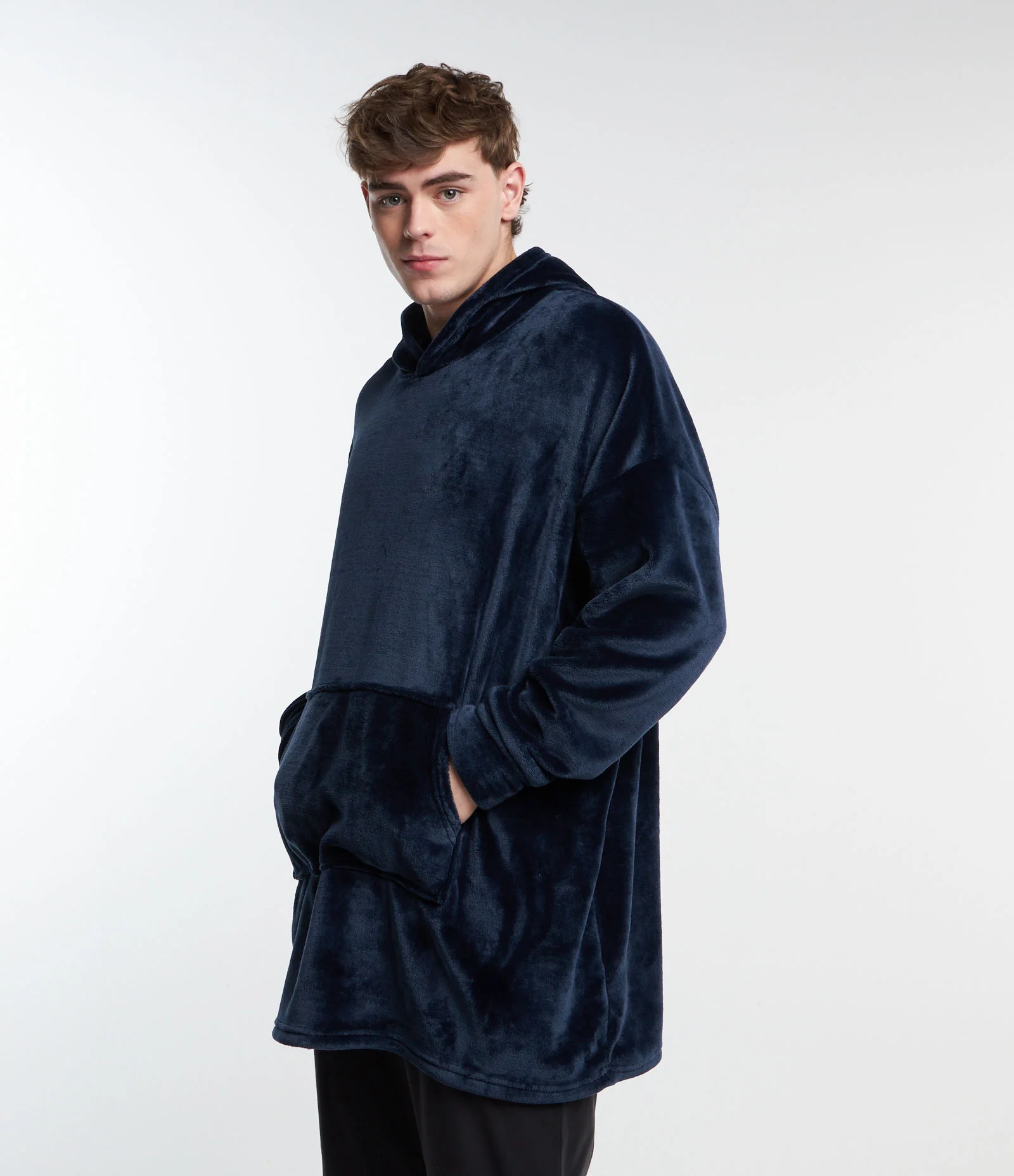 Pijama Blusão Oversized em Fleece com Capuz e Bolso Canguru Azul Marinho 1