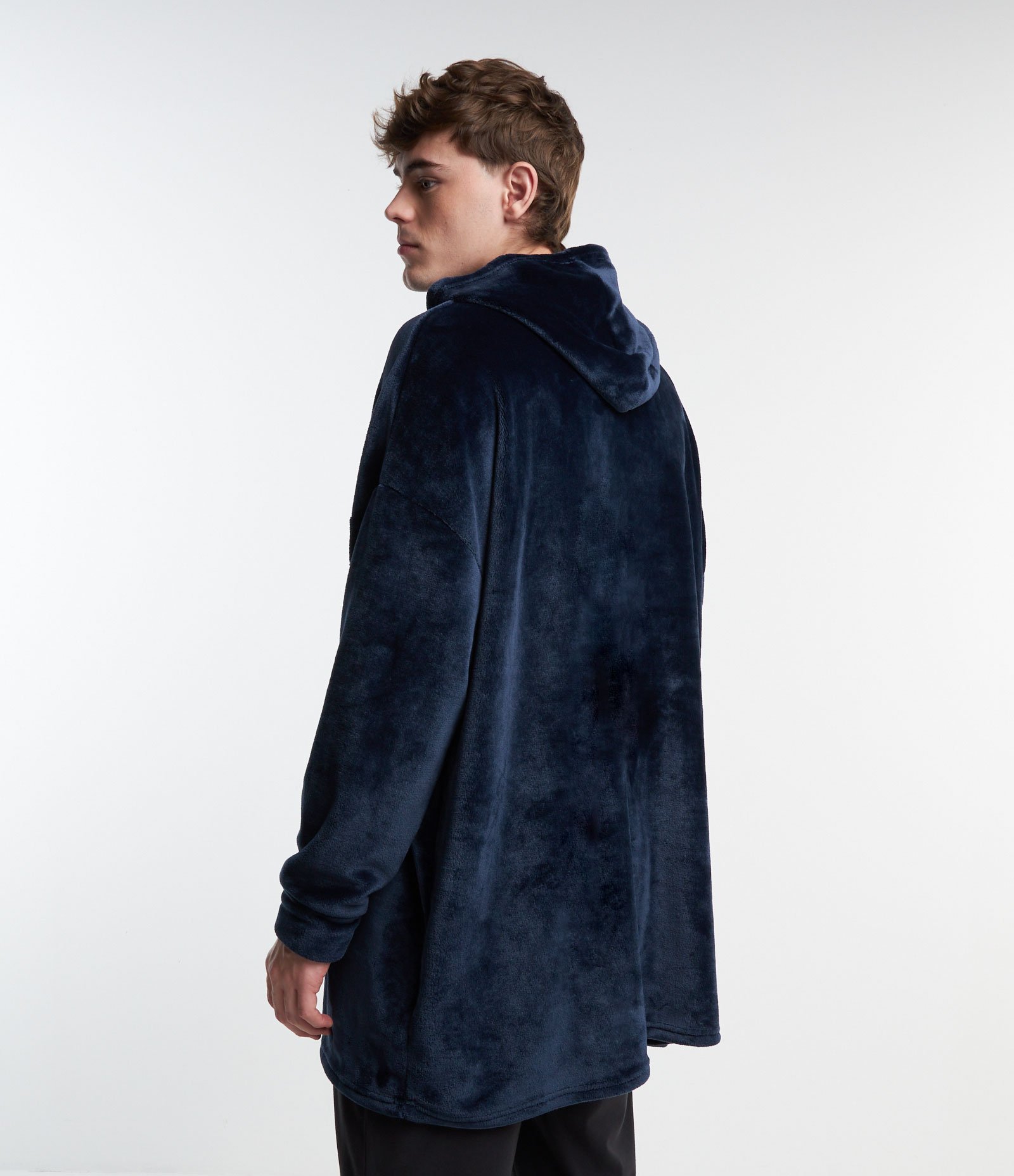 Pijama Blusão Oversized em Fleece com Capuz e Bolso Canguru Azul Marinho 2