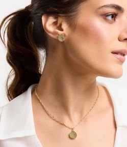 Conjunto Colar e Brinco Botão em Resina com Efeito de Pedra Drusa