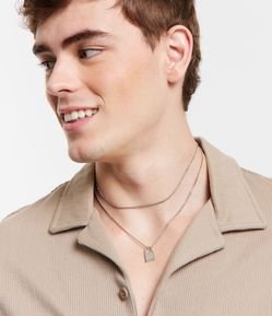 Kit 02 Colares em Metal com Pingente de Cadeado