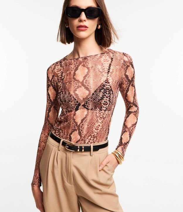 Blusa em Tule com Estampa Animal Print Cobra