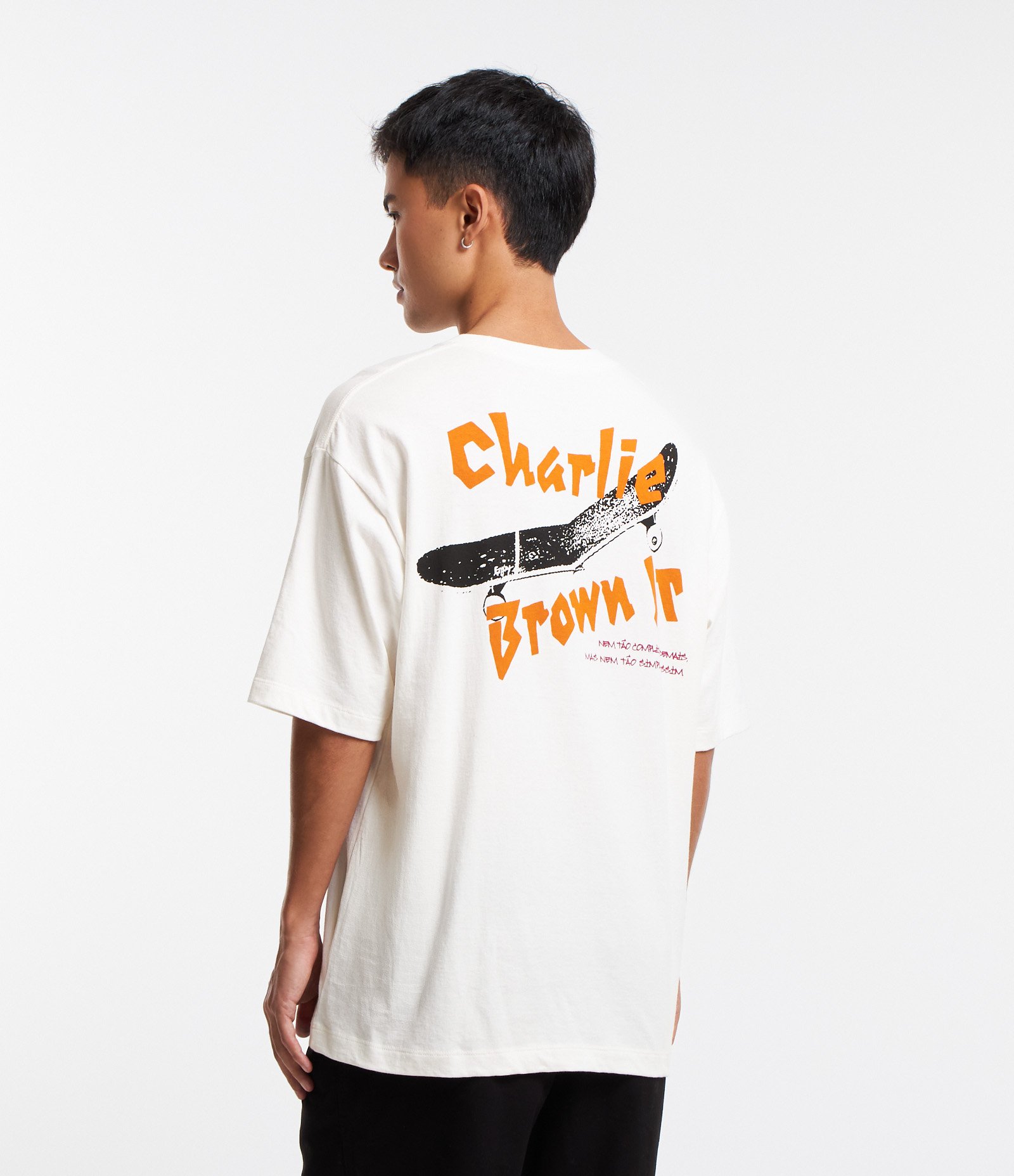 Camiseta Boxy com Estampa Charlie Brown Jr Branco 4