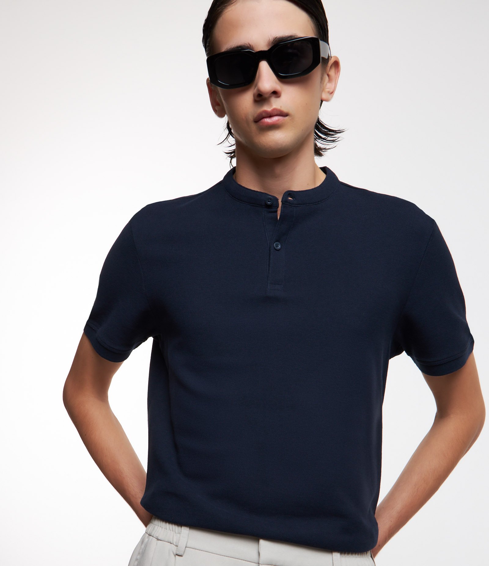 Camisa Polo Slim em Piquet Texturizado Azul Marinho 3