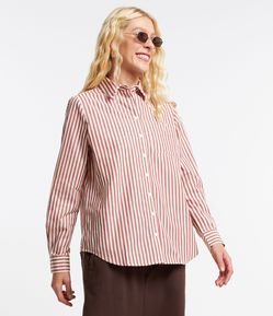 Camisa em Tricoline com Estampa Listrada em Fio Tinto