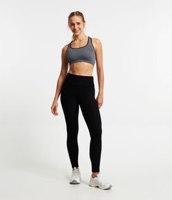 Calça Legging Esportiva em Poliamida com Textura Canelada