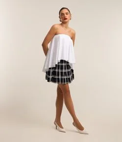 Saia em Crepe com Textura Plissada e Estampa Xadrez