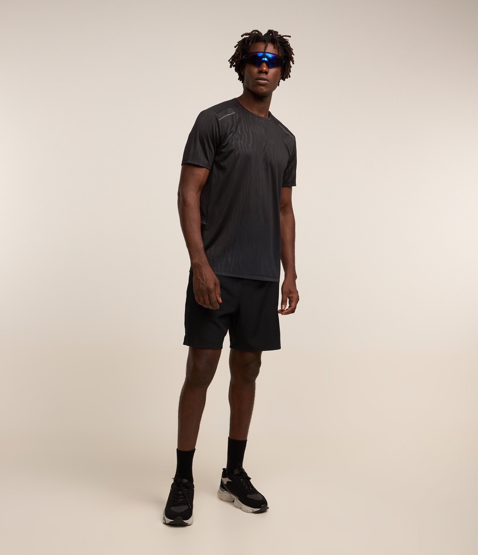 Bermuda Esportiva com Cordão Interno e Lettering Refletivo 1