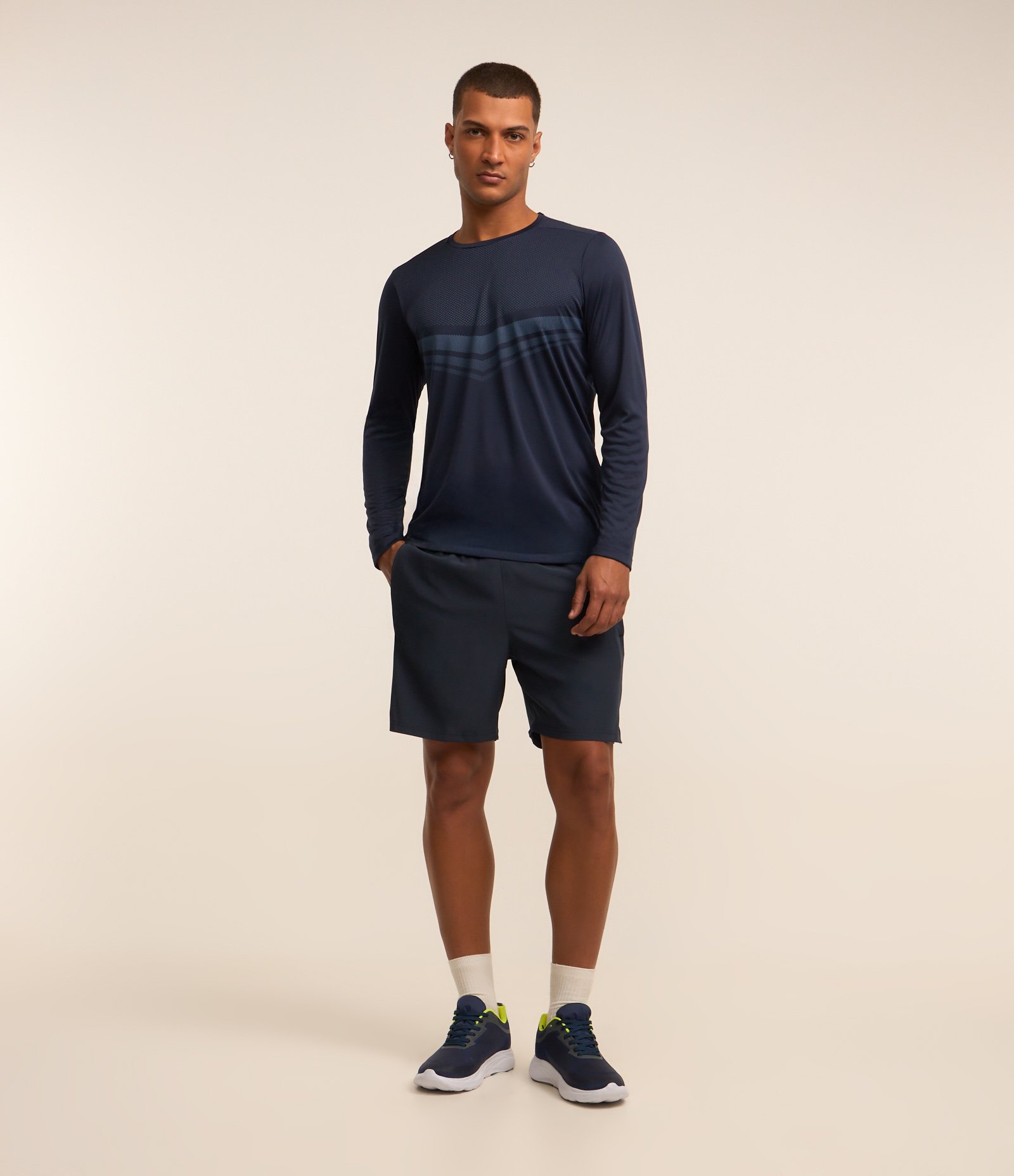 Bermuda Esportiva com Cordão Interno e Lettering Refletivo 1