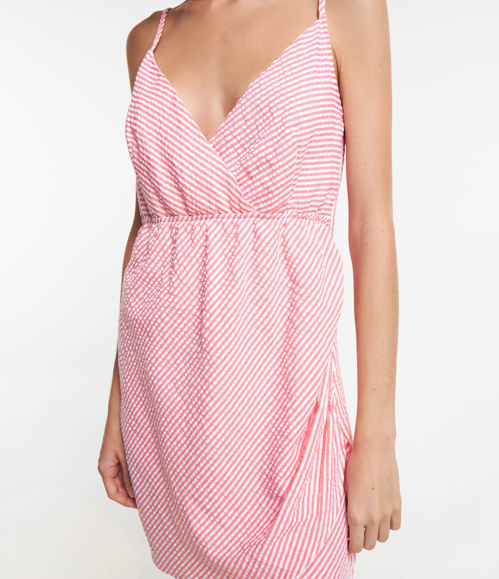 Vestido Curto em Tricoline Transpassado e com Listras em Fio Tinto Rosa 5