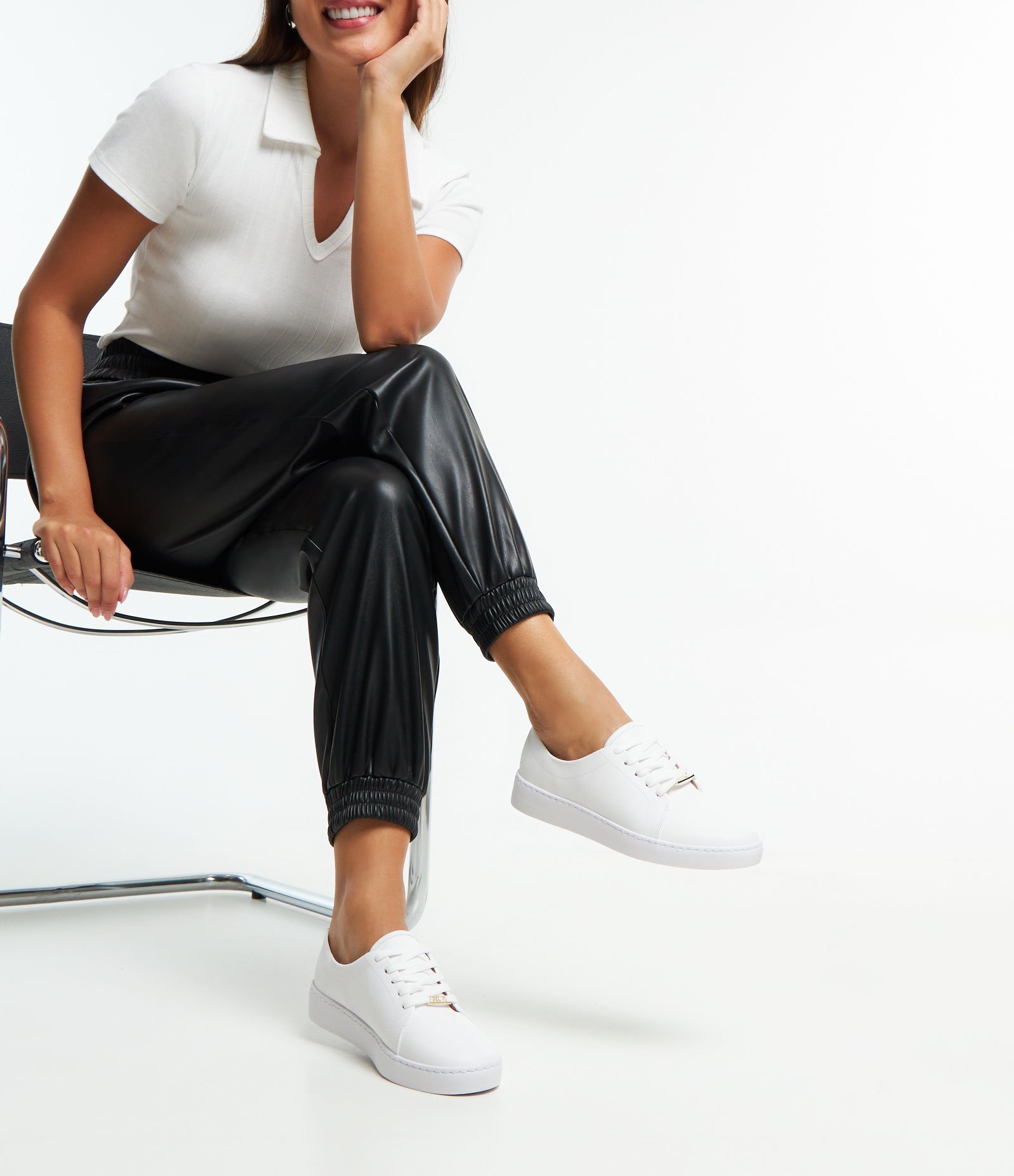 Tênis Casual Caixa Baixa Vizzano Branco 2