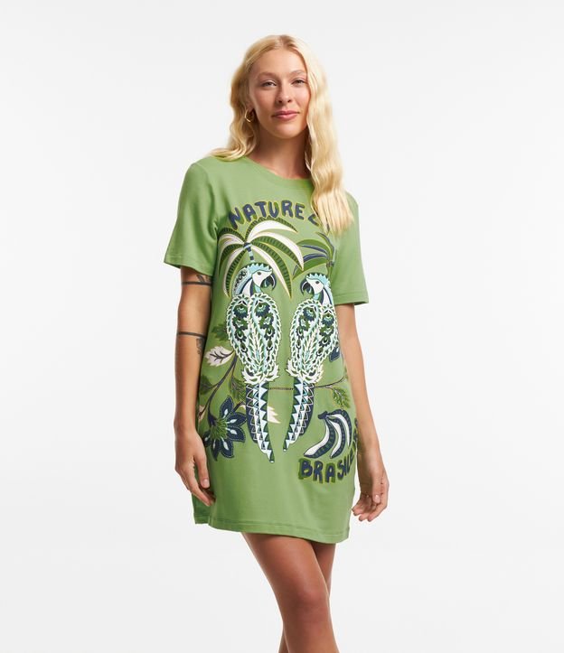 Vestido T-Shirt em Viscose com Estampa Natureza Brasileira Verde 1