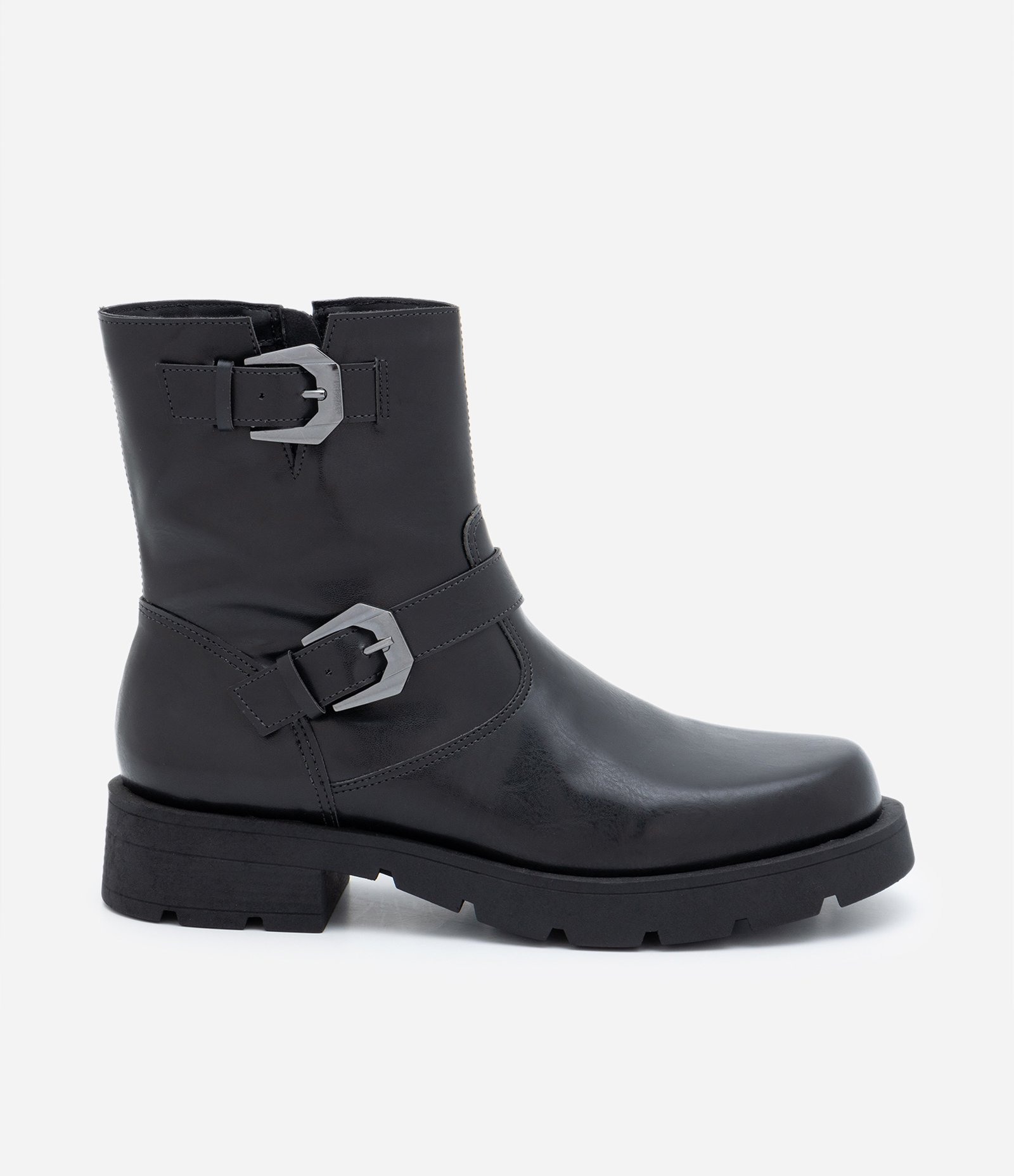 Bota Biker Tratorada com Fivelas Preto 1