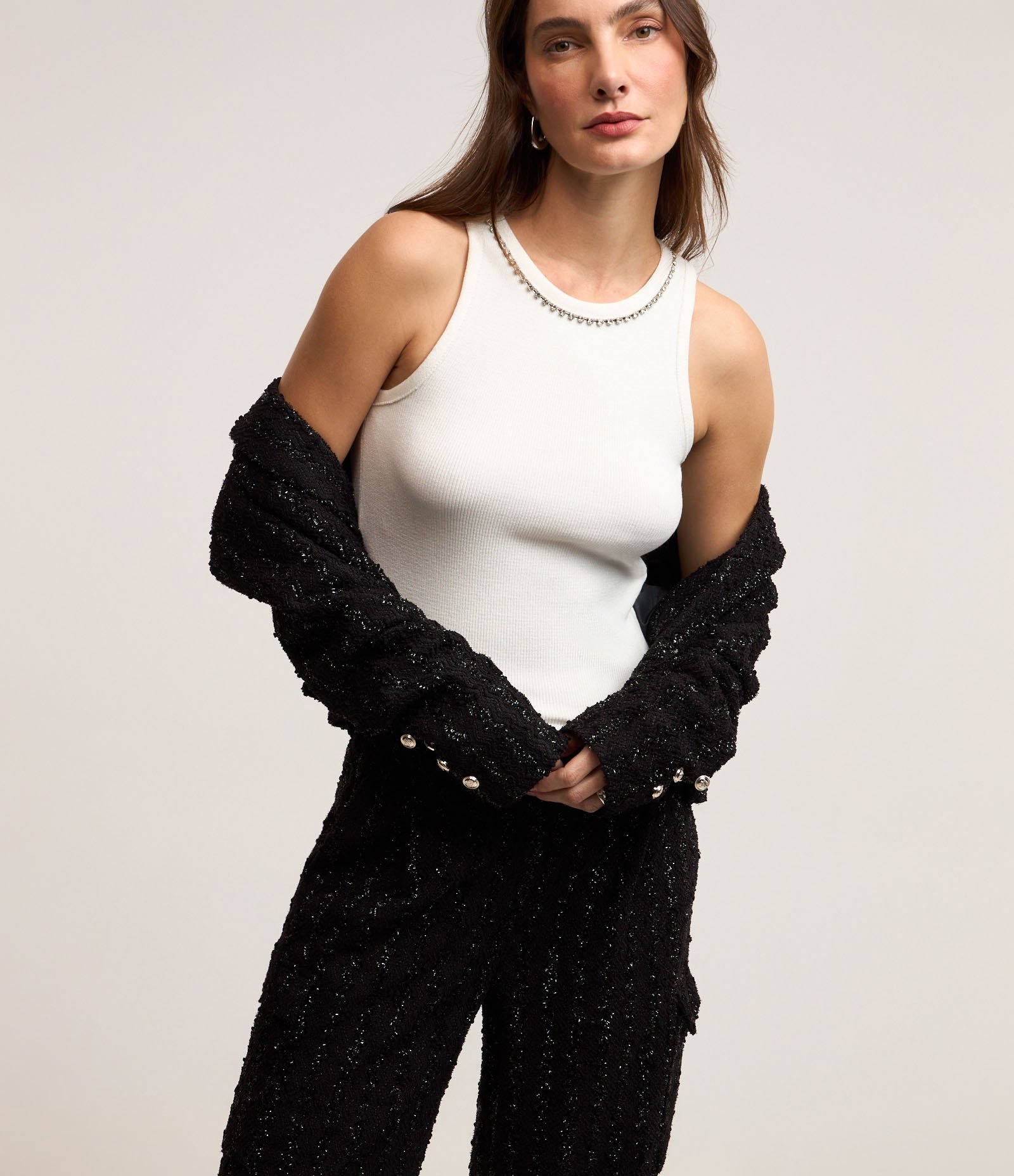 Blusa em Viscose com Detalhe de Strass na Gola Branco Neve 2