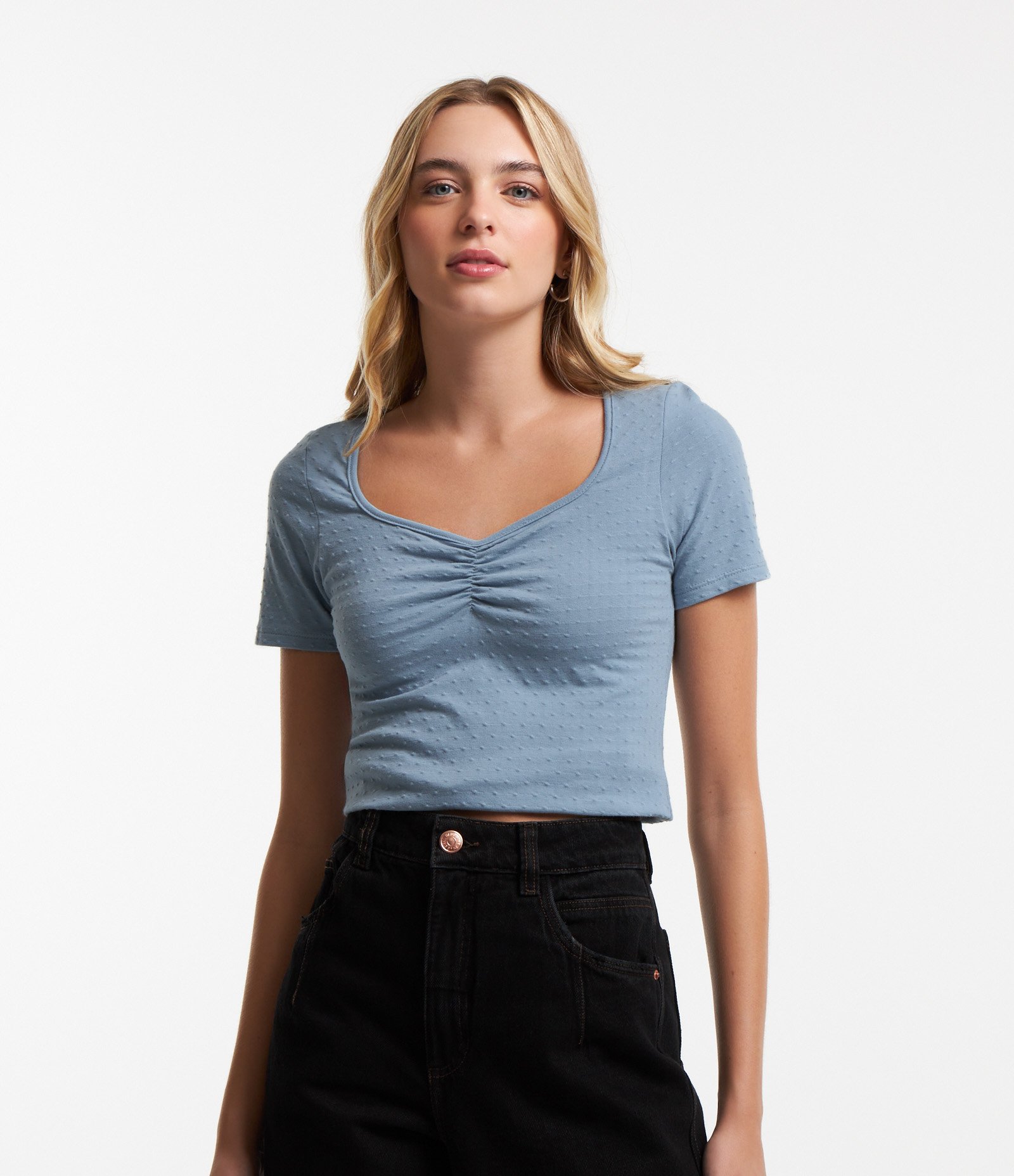 Blusa em Algodão Texturizado com Franzido no Peito Azul 1
