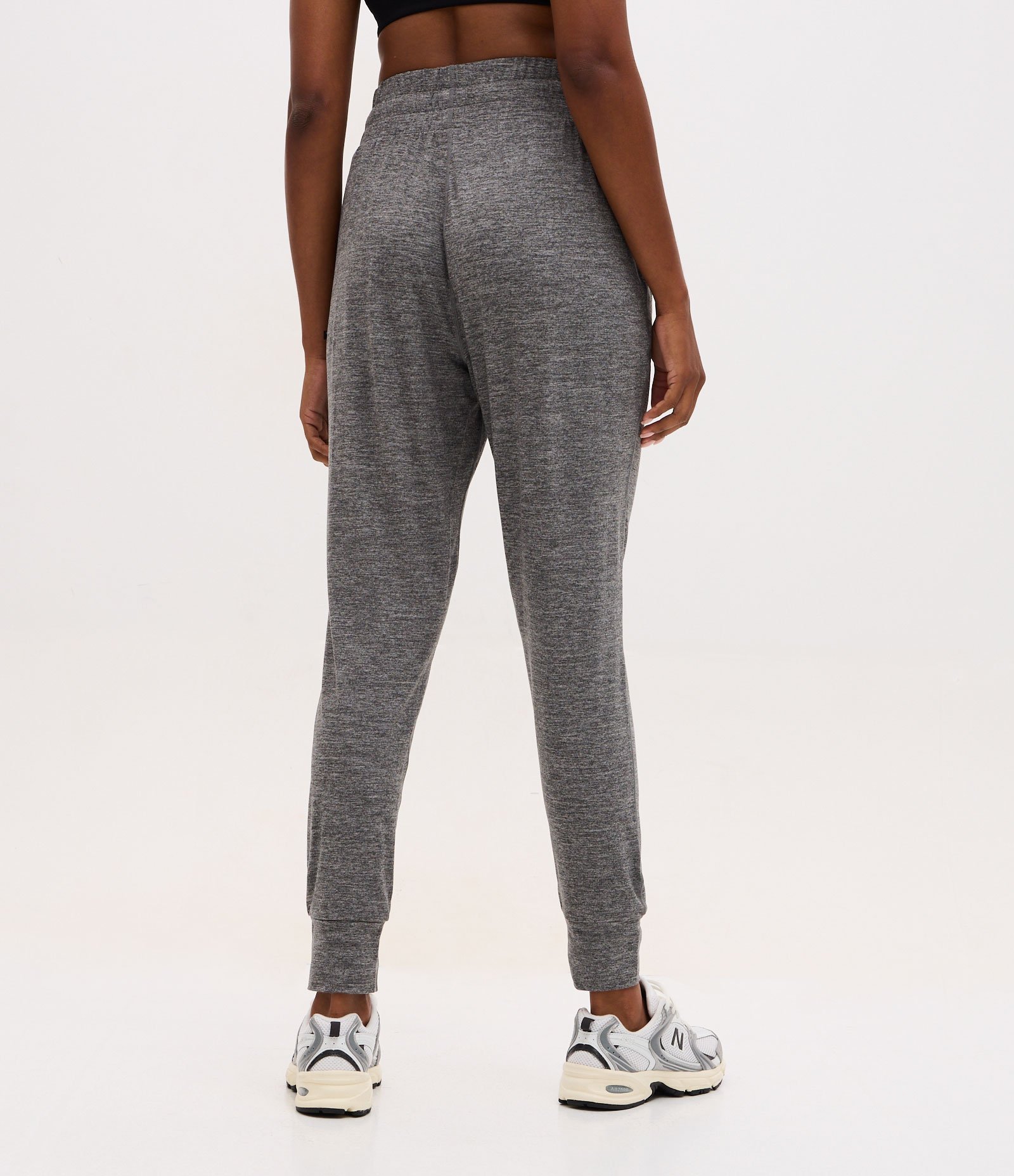 Calça Jogger Esportiva com Cós Regulável e Toque Suave Cinza 4