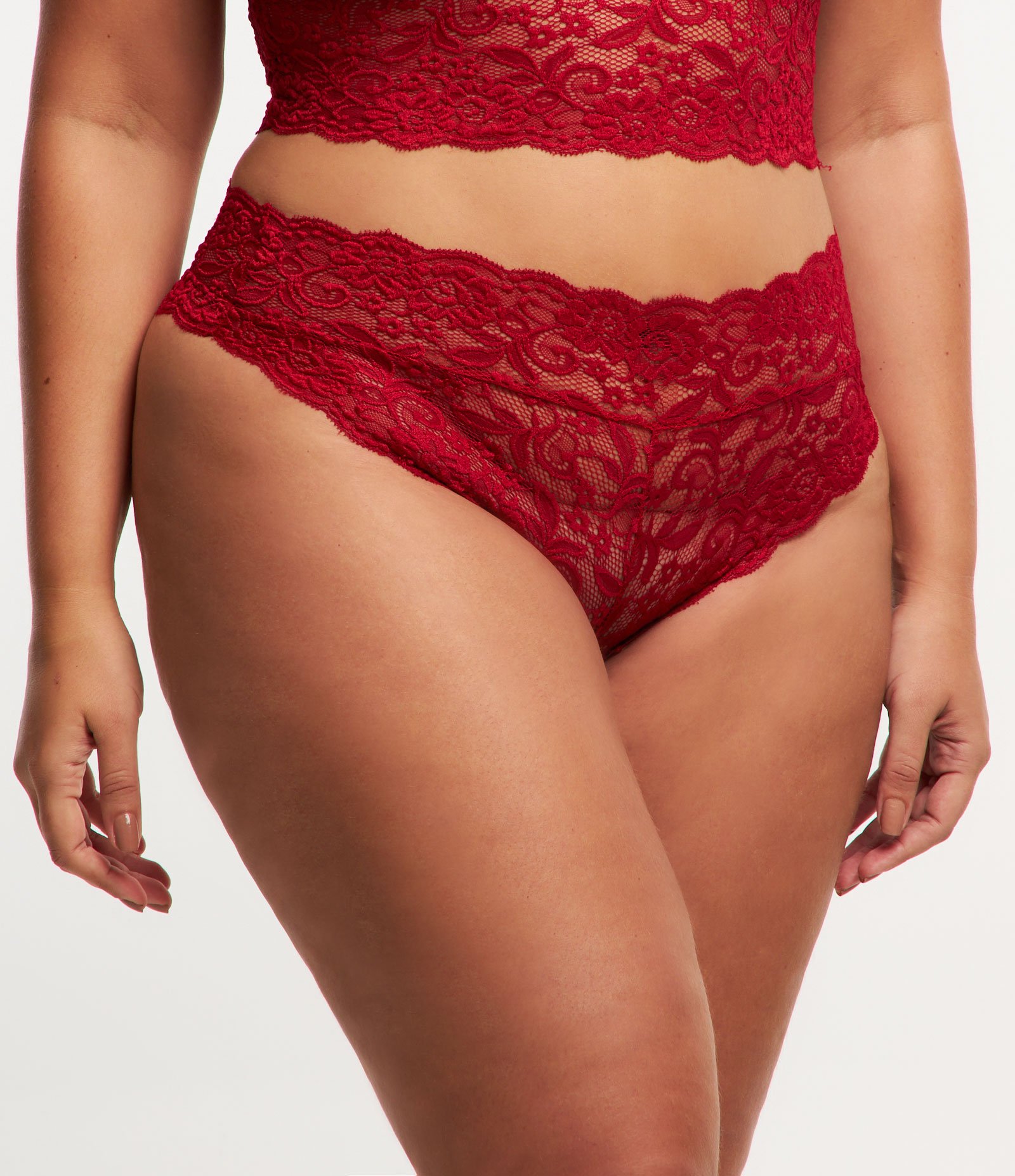 Calcinha Biquíni Fio Duplo em Renda Curve & Plus Size 1