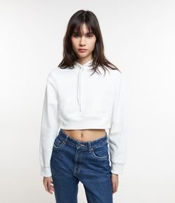 Blusão Cropped em Moletom com Forro Fleece e Capuz