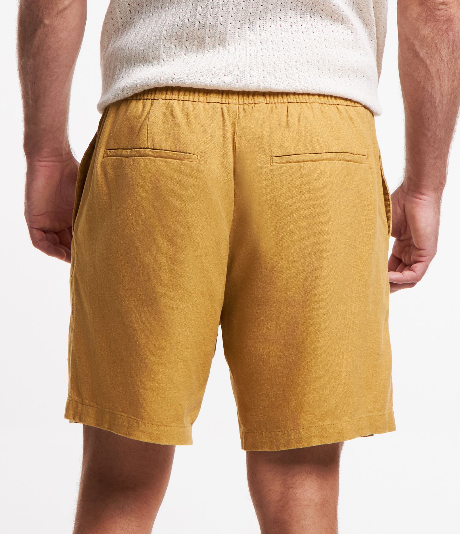 Bermuda Slim em Viscolinho Cordão e Bolsos Amarelo Mostarda 5