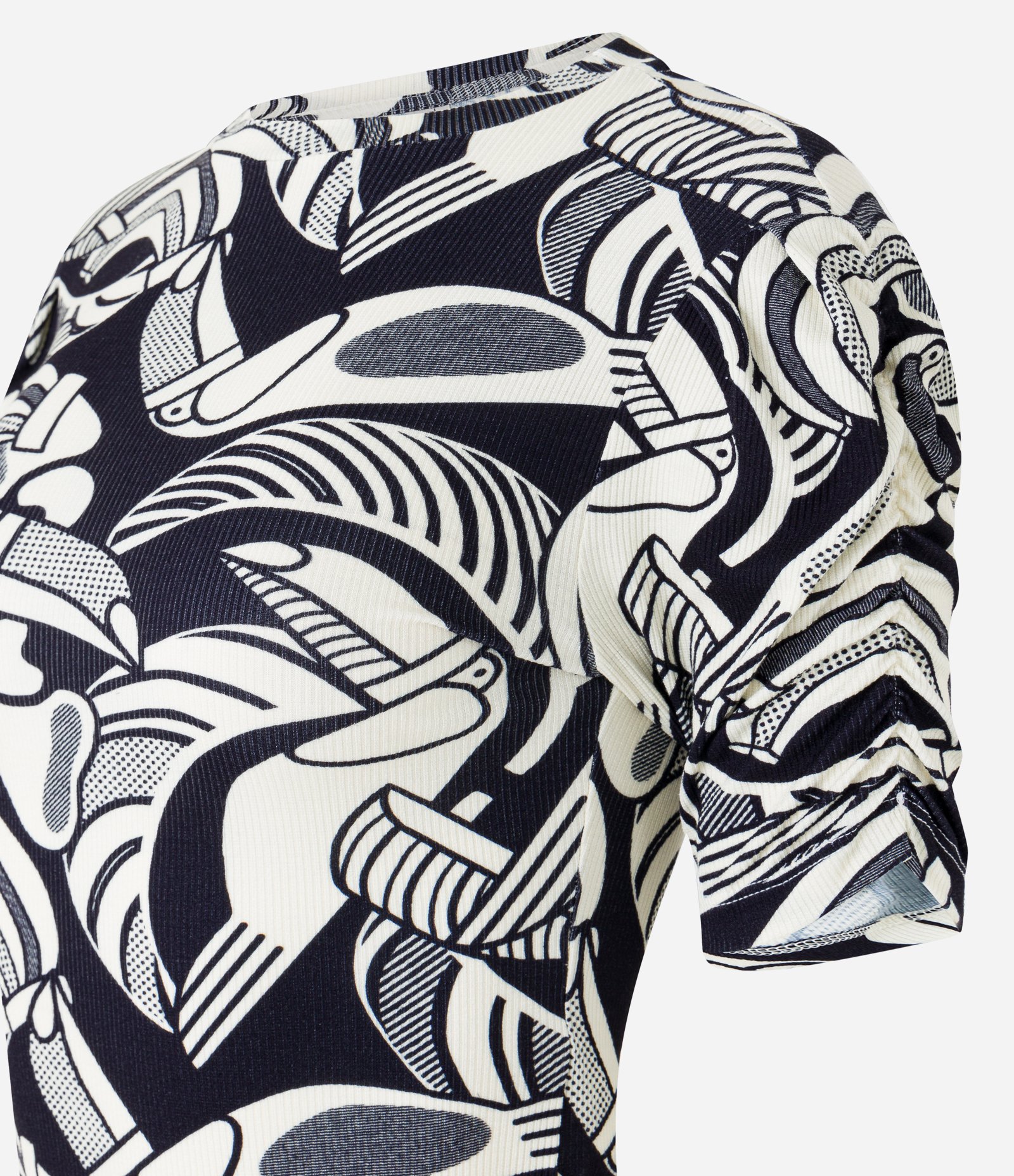 Blusa em Ribana com Estampado Tucanos Preto 6