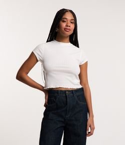 Blusa em Ribana Texturizada e Frufru na Barra