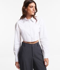 Camisa Cropped em Tricoline com Detalhe Transpassado nas Costas