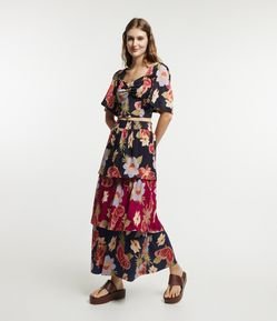 Saia Midi Texturizada com Babados e Estampa Floral com Borboletas