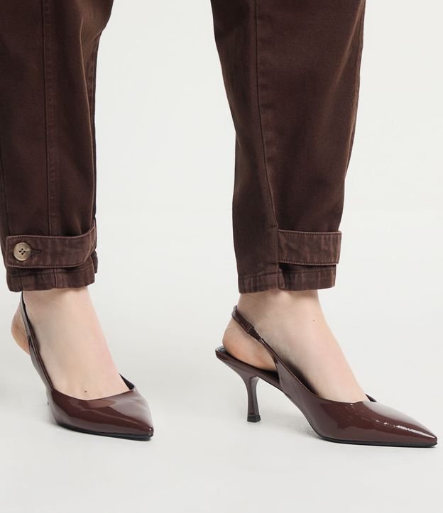 Sapato Scarpin Slingback com Salto Fino